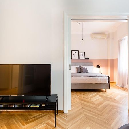 Acropolis Heart 2Bd Apartment In Plaka By Upstreet Афины Экстерьер фото