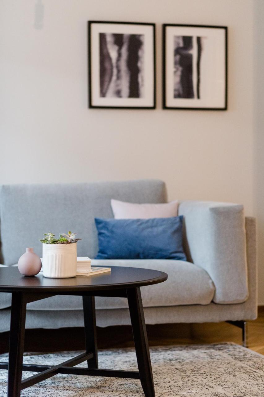 Acropolis Heart 2Bd Apartment In Plaka By Upstreet Афины Экстерьер фото