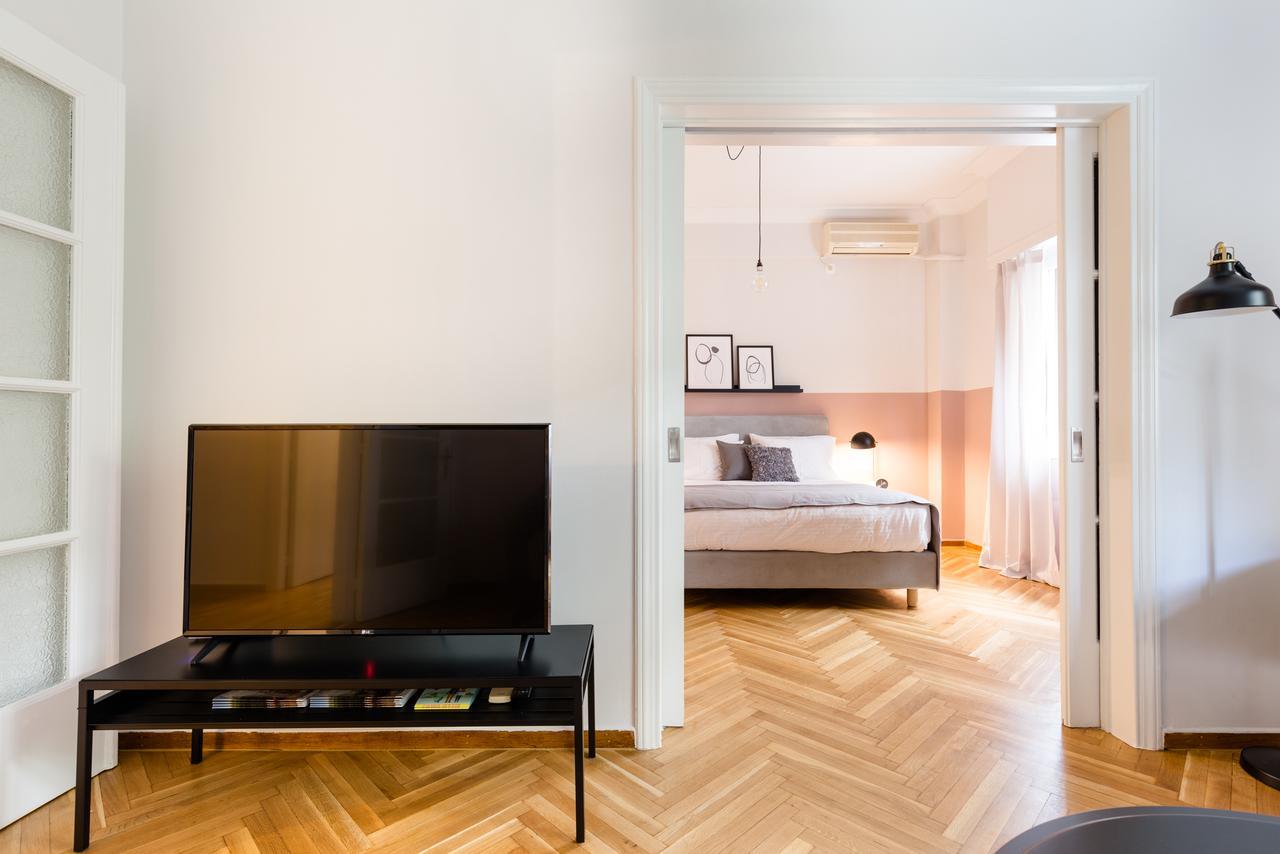 Acropolis Heart 2Bd Apartment In Plaka By Upstreet Афины Экстерьер фото